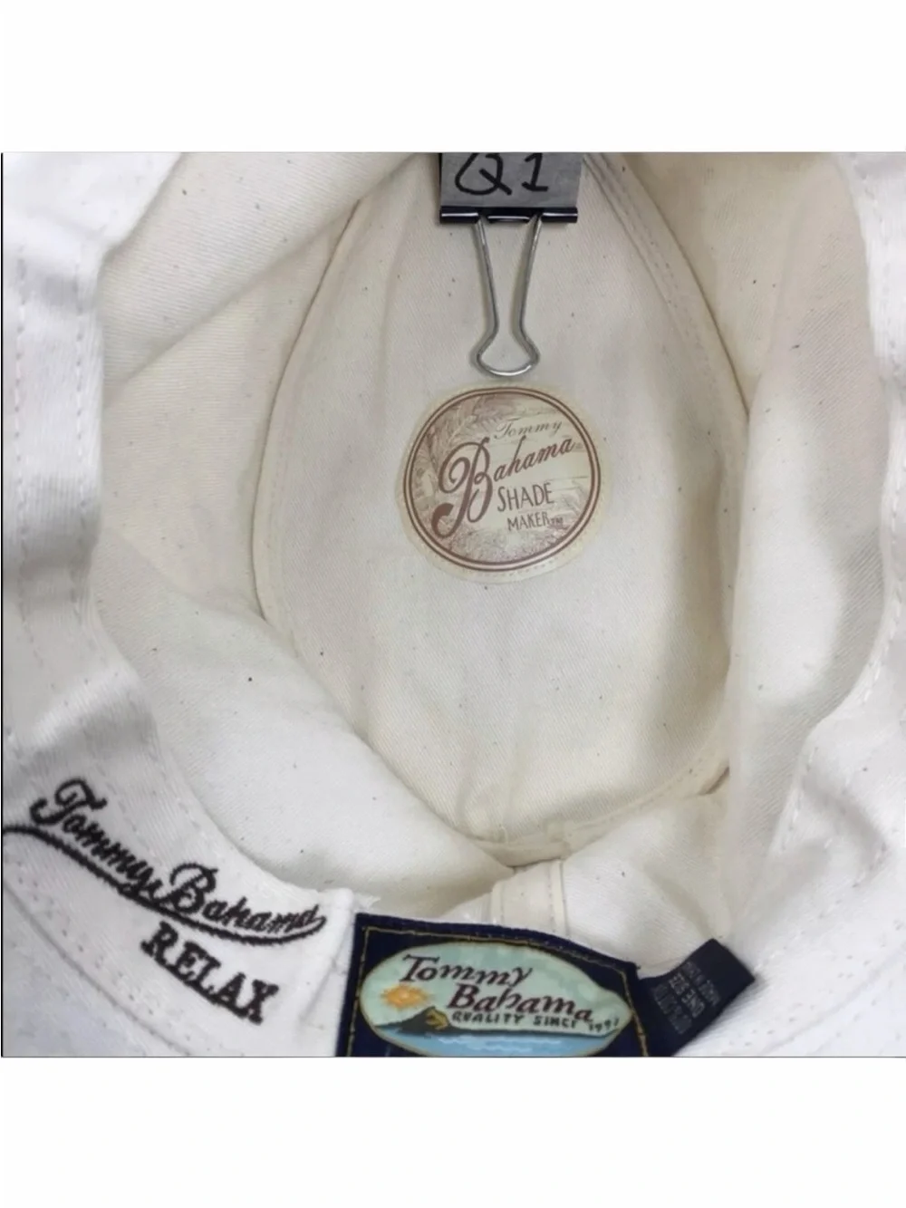 Tommy Bahama  cream & Tan hat